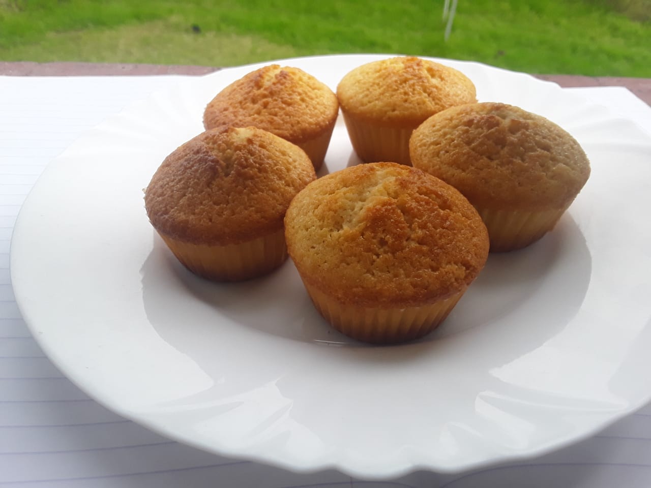 Queen cake